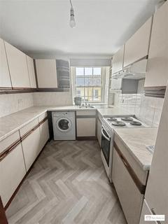 2 bedroom apartment to rent, Church Street, South Brent