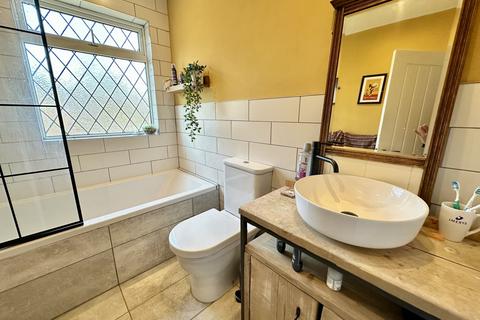 undefined, 6 Bishopscourt Road Meersbrook Sheffield S8 9HP