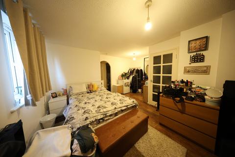 undefined, Parsonage Road, West Thurrock, Essex, RM20 4AQ