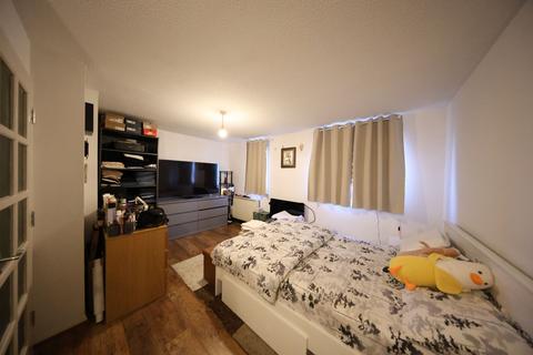 undefined, Parsonage Road, West Thurrock, Essex, RM20 4AQ