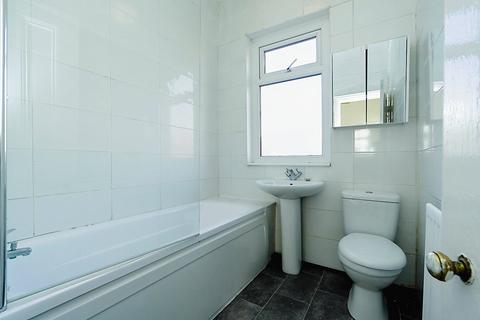 undefined, Fallowfield Road, Merseyside L15