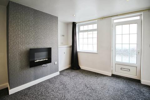 2 bedroom terraced house to rent, Canal Road, Nottinghamshire S80