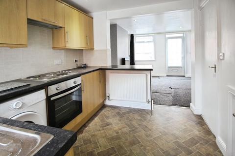 2 bedroom terraced house to rent, Canal Road, Nottinghamshire S80