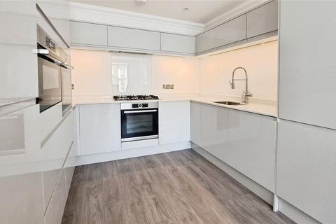 4 bedroom semi-detached house to rent, Archery Gardens, East Sussex TN38