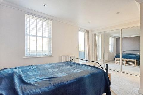 4 bedroom semi-detached house to rent, Archery Gardens, East Sussex TN38