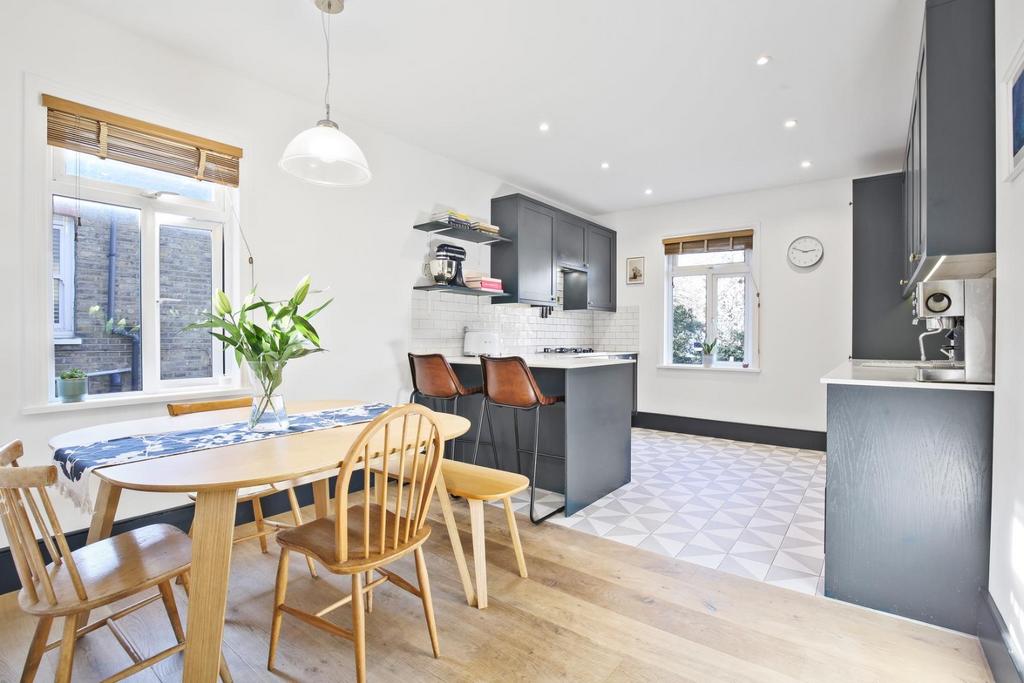 1640714312 - 63 St Julian's Farm Road, SE27 - 19.j