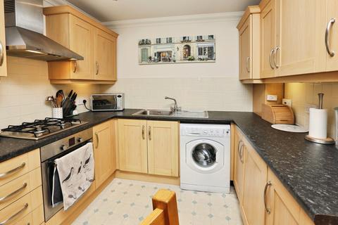 undefined, Shore Road, Southampton, SO31
