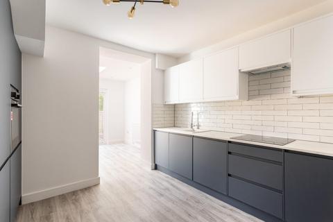 5 bedroom house for sale, Robertson Road, Brighton