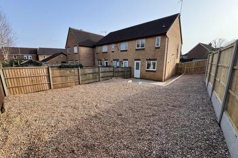 2 bedroom terraced house to rent, Field View, Sutton-in-Ashfield, NG17