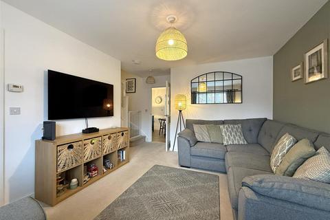 3 bedroom semi-detached house for sale, Fox Avenue, Otley Road, Shrewsbury