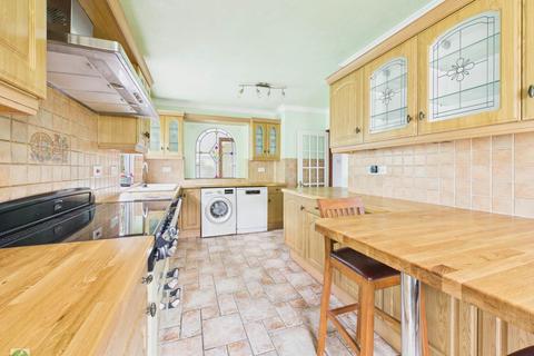undefined, Looe PL13