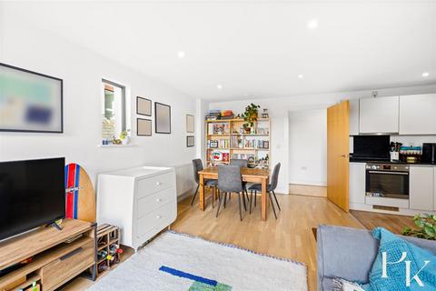 2 bedroom flat for sale, Dyke Road, Brighton BN1