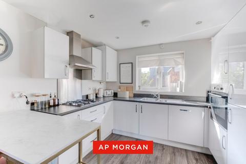 2 bedroom apartment for sale, Newman Square, Solihull B90