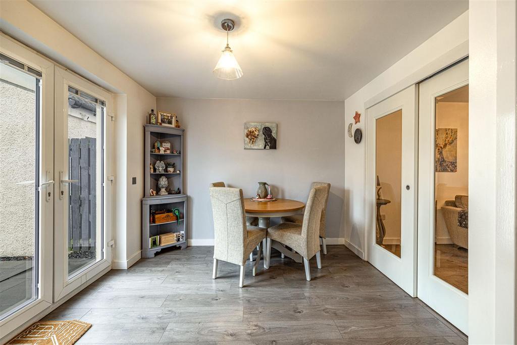 61 Kingfisher Grove Galashiels 17a.jpg