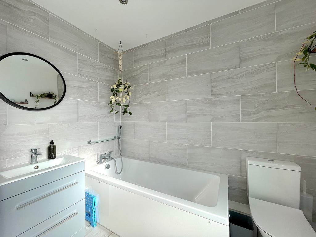 Bathroom (1)