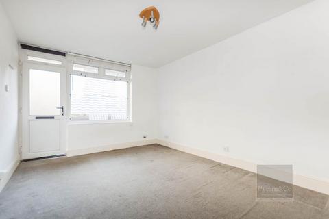 1 bedroom flat for sale, Mandells Court, Norwich NR3