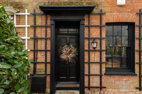 undefined, Dymchurch Road, Hythe, CT21