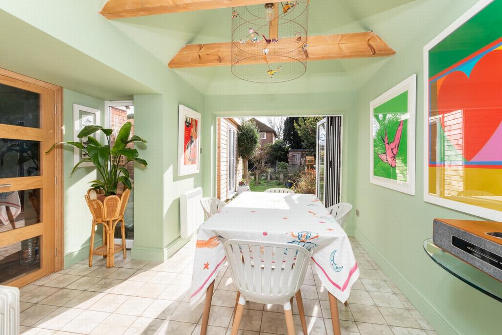 Summer room