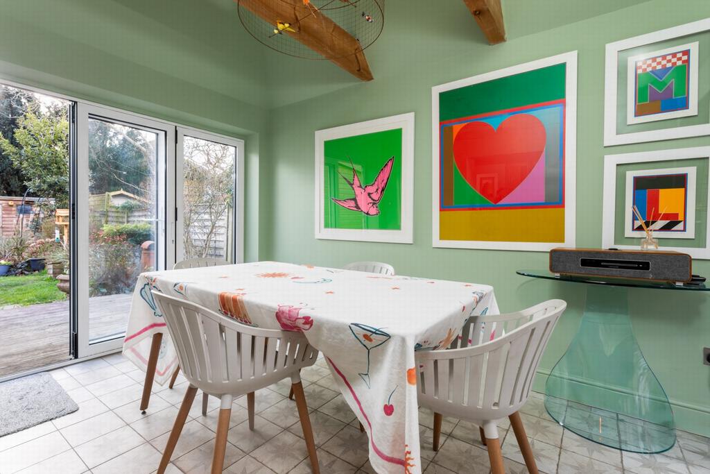 Summer room