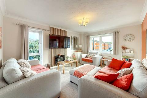 2 bedroom apartment for sale, New Road, Littlehampton, West Sussex
