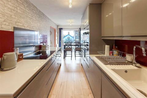 2 bedroom apartment for sale, New Road, Littlehampton, West Sussex
