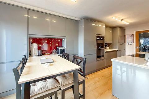 2 bedroom apartment for sale, New Road, Littlehampton, West Sussex
