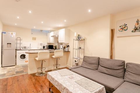 undefined, Dalry Road, Dalry, Edinburgh, EH11