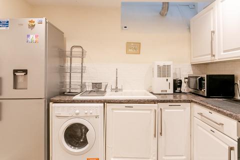 undefined, Dalry Road, Dalry, Edinburgh, EH11