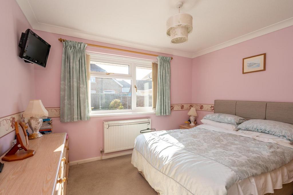 Bedroom 2.jpg