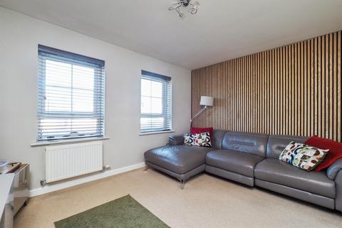 4 bedroom terraced house for sale, Breconshire Gardens, Nottingham