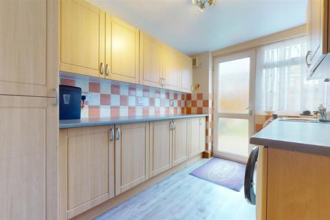 undefined, Redbridge, Milton Keynes MK14