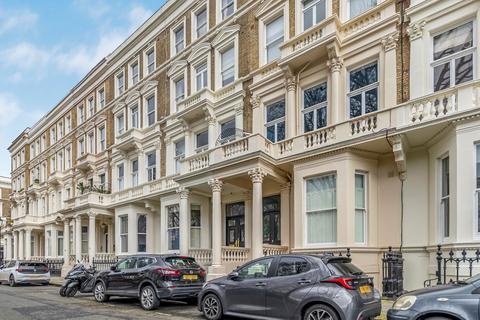 undefined, Earls Court Square, London SW5