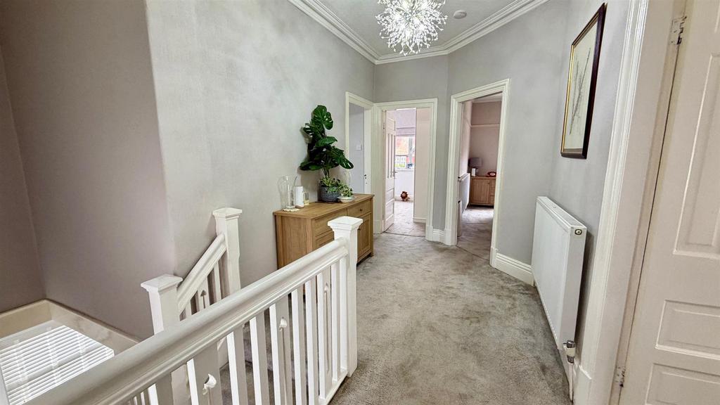 Reception hall/landing