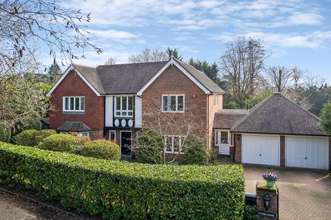 5 bedroom detached house for sale, Lewis Lane, Gerrards Cross SL9