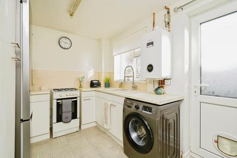 undefined, Bibury Close, Witney