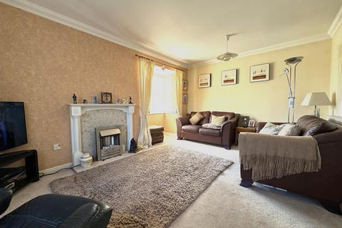 undefined, Kelly Gardens, Swindon SN25