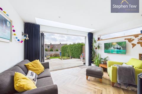 undefined, Parkside, Lea, PR2