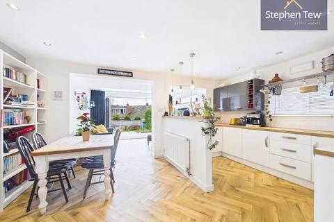 undefined, Parkside, Lea, PR2