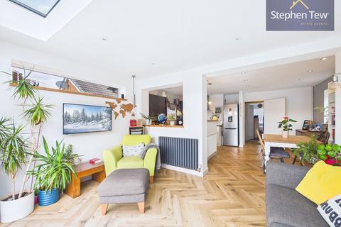 undefined, Parkside, Lea, PR2