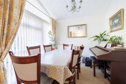3 bedroom detached bungalow for sale, Oak Avenue, Beccles NR34