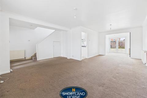 4 bedroom semi-detached house for sale, Peveril Drive, Coventry CV3