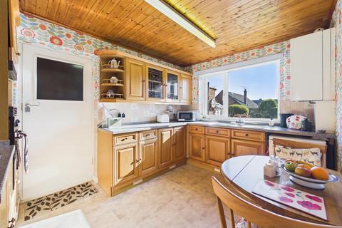 2 bedroom bungalow for sale, Mount Close, Whitley Bay