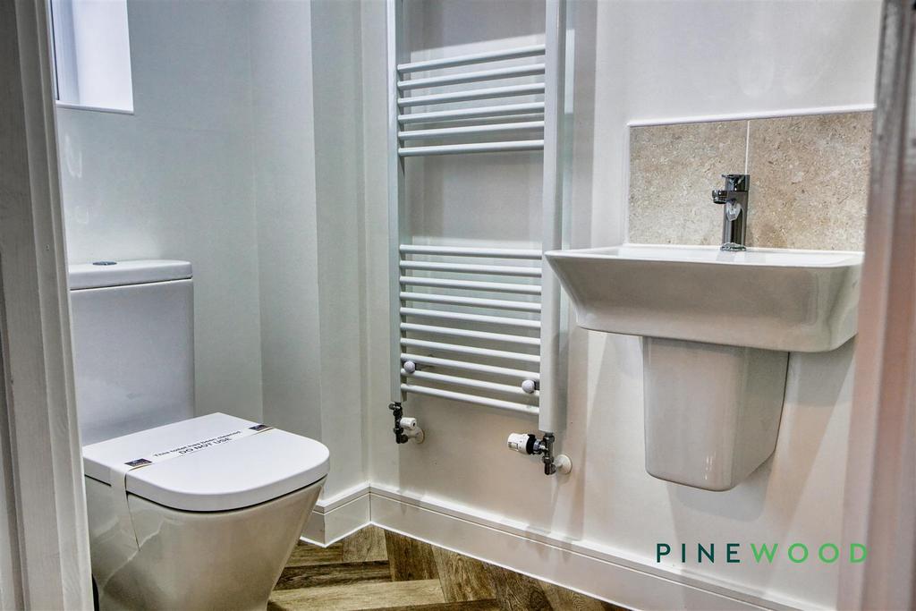 Ensuite