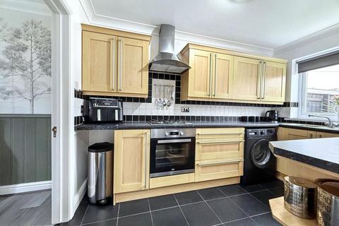 3 bedroom terraced house for sale, Pentland Close, Peterlee, Durham, SR8 2LD