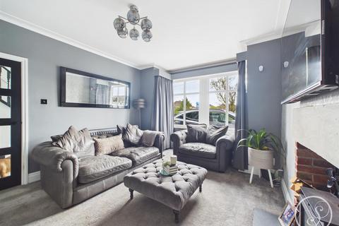 undefined, Ring Road, Halton, Leeds
