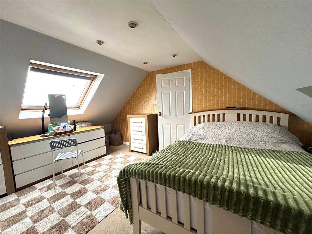 Loft Bed ...jpg
