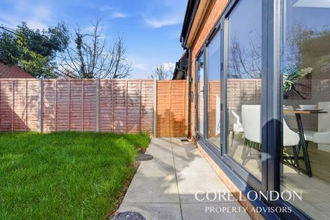 undefined, Claremont Road, Ealing,