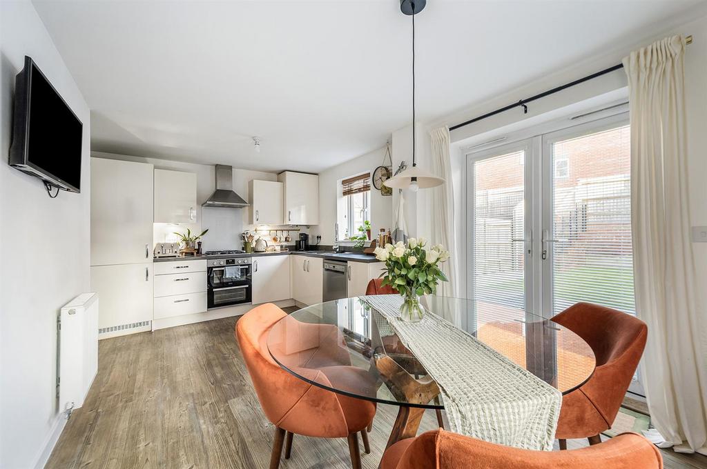 Sketch Ph27 6434793 copy.jpg