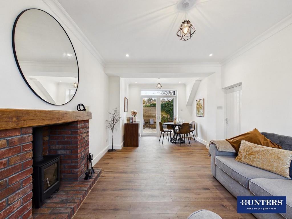 Living &amp; Dining Room