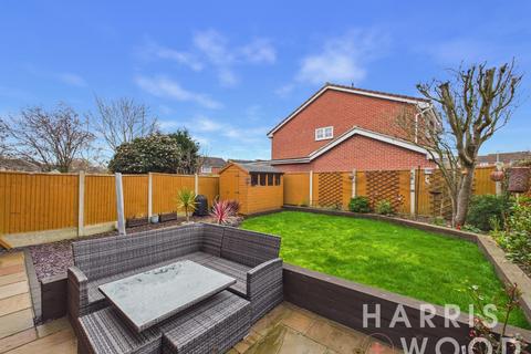 4 bedroom detached house for sale, Mountbatten Drive, Colchester, Essex, CO2